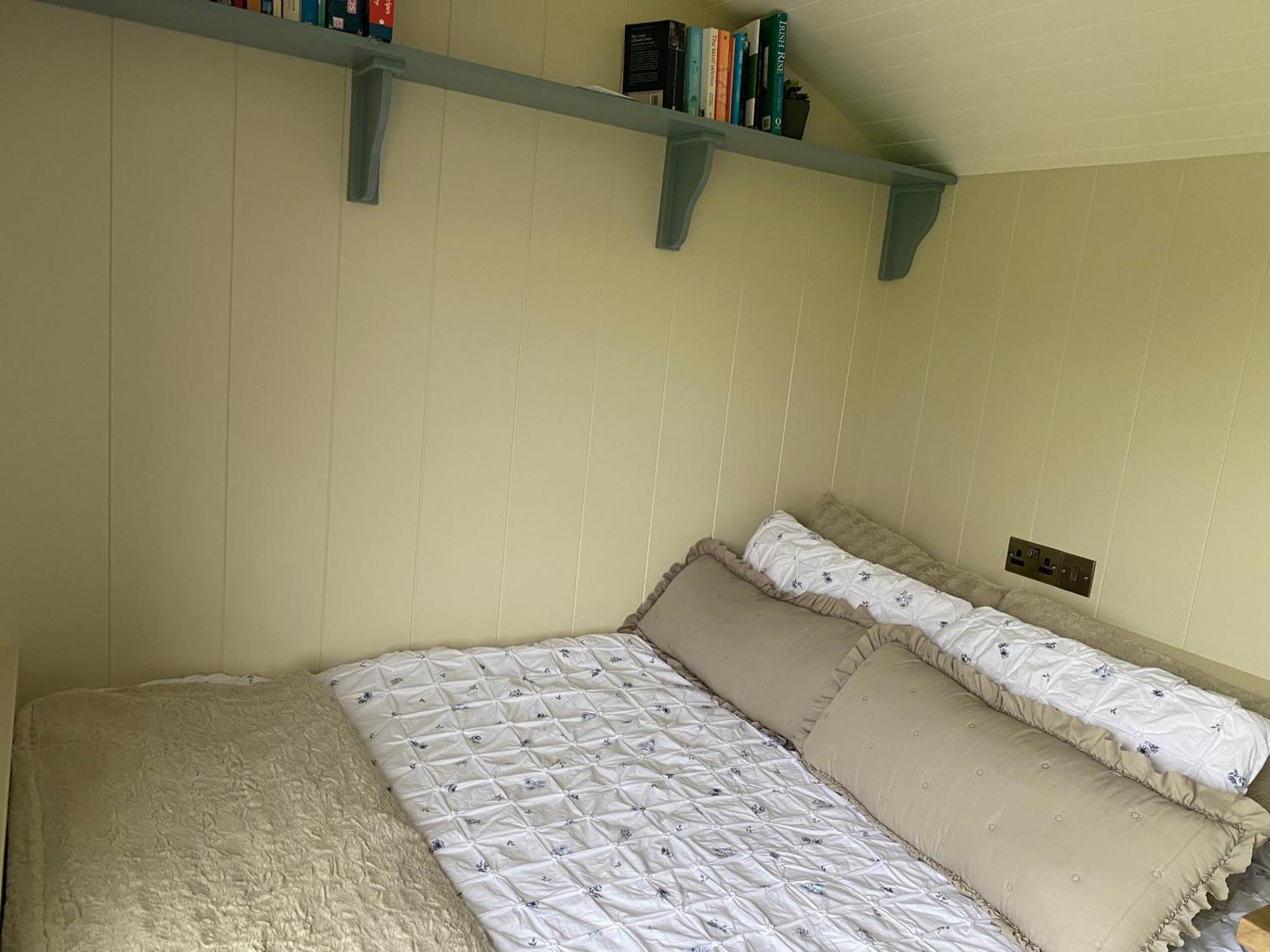 فيلا Burren Garden Glamping Hut Boston المظهر الخارجي الصورة